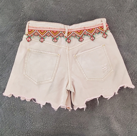 NWOT Free People Embroidered Fringe Women Shorts - Picture 2 of 14